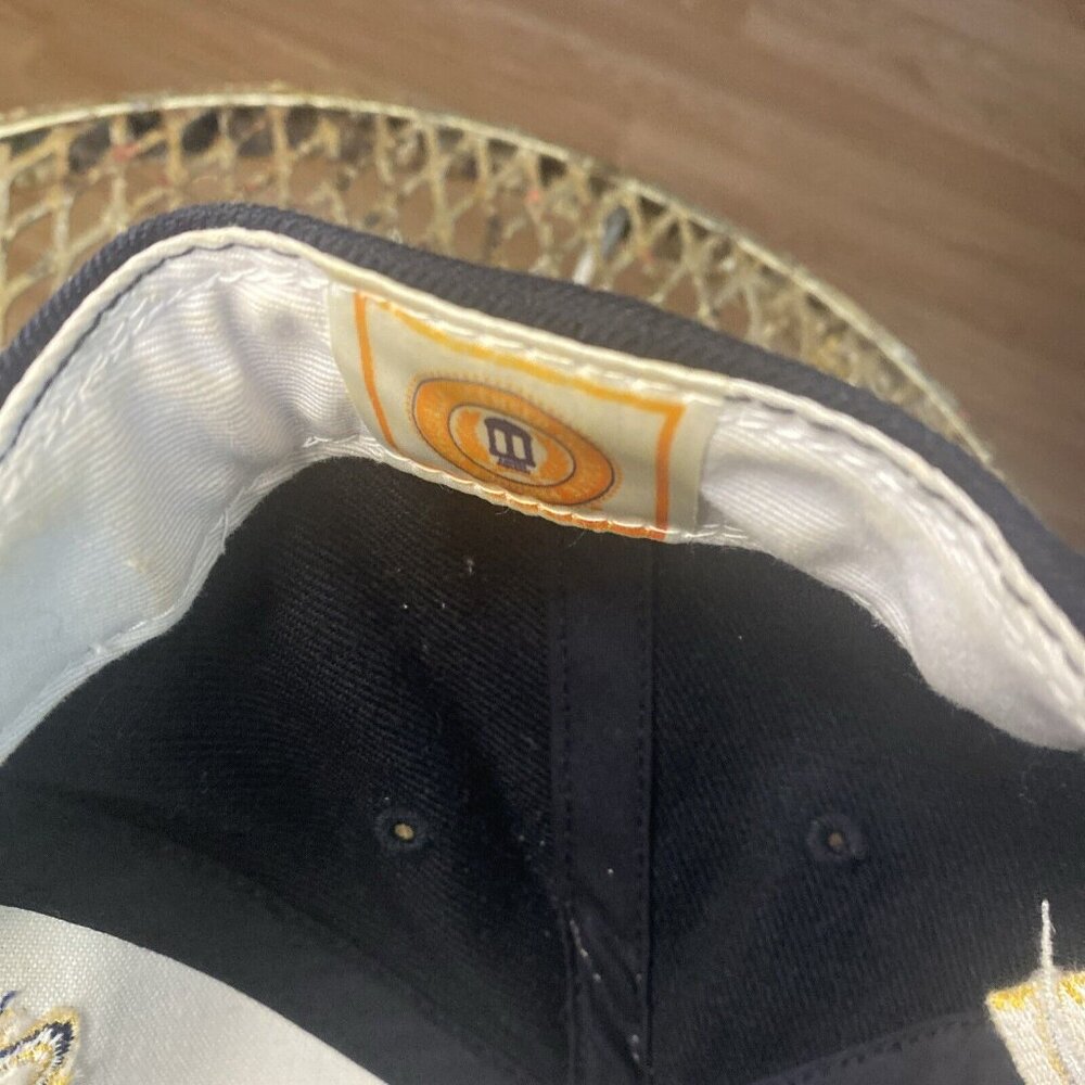 Vintage Michigan Wolverines Sports Specialties NCAA Plain Logo Wool Snapback Hat - Picture 6 of 6